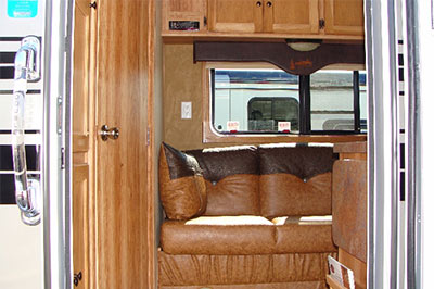 Hawk Living Quarter Horse Trailer